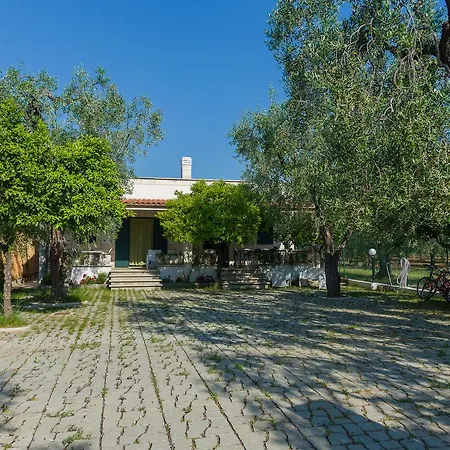 Arbi Vacanze 马蒂纳塔